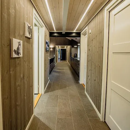 Lakeside Haven Σαλέ Vradal