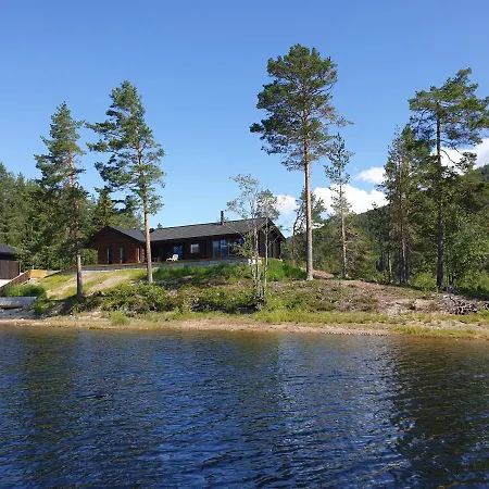 Chaleter Lakeside Haven *