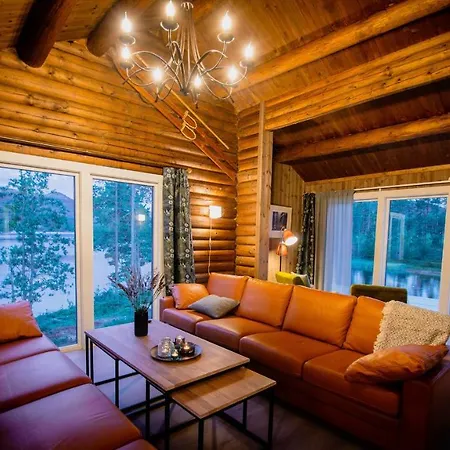 Chalet Lakeside Haven Vradal