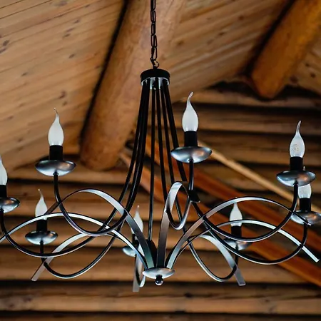 Chalet Lakeside Haven